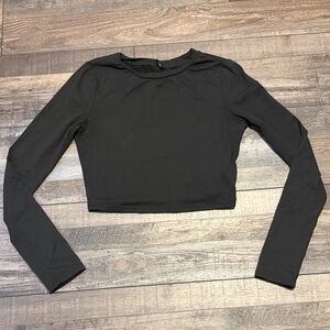 SHEIN Black Long Sleeve Crop Top